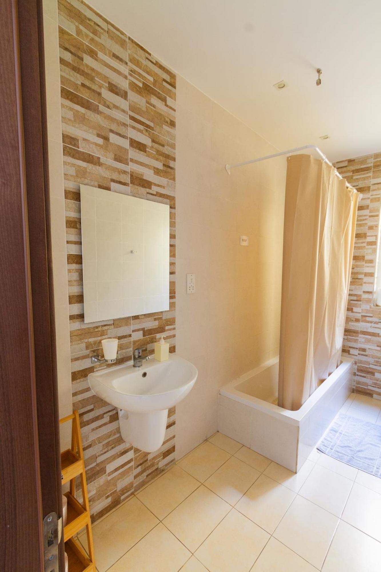 Modern & Central 2 Bedroom & 2 Bathrooms Apartment Msida Ngoại thất bức ảnh