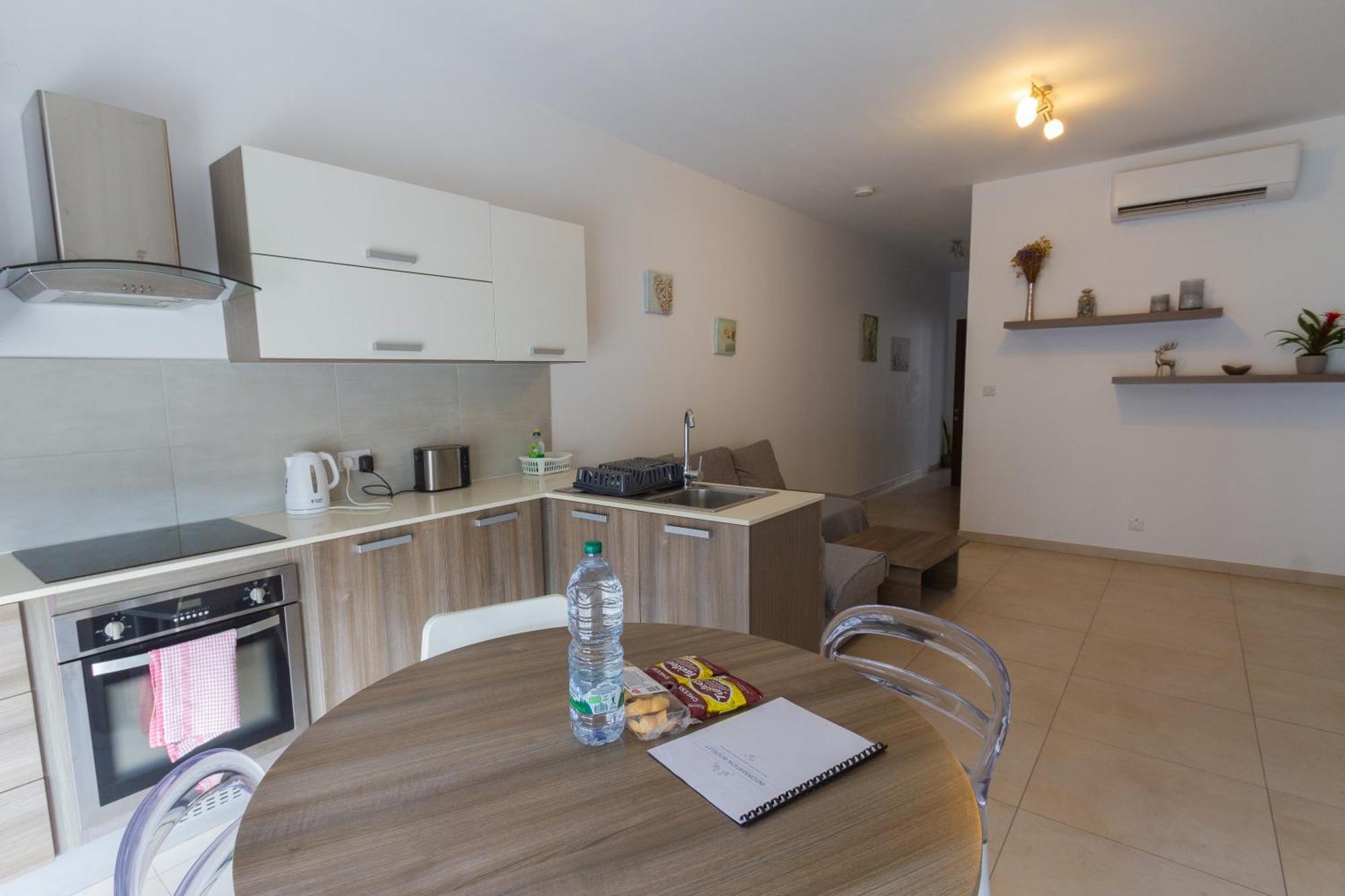 Modern & Central 2 Bedroom & 2 Bathrooms Apartment Msida Ngoại thất bức ảnh